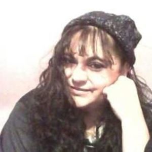 Meet your Posher, Hollie